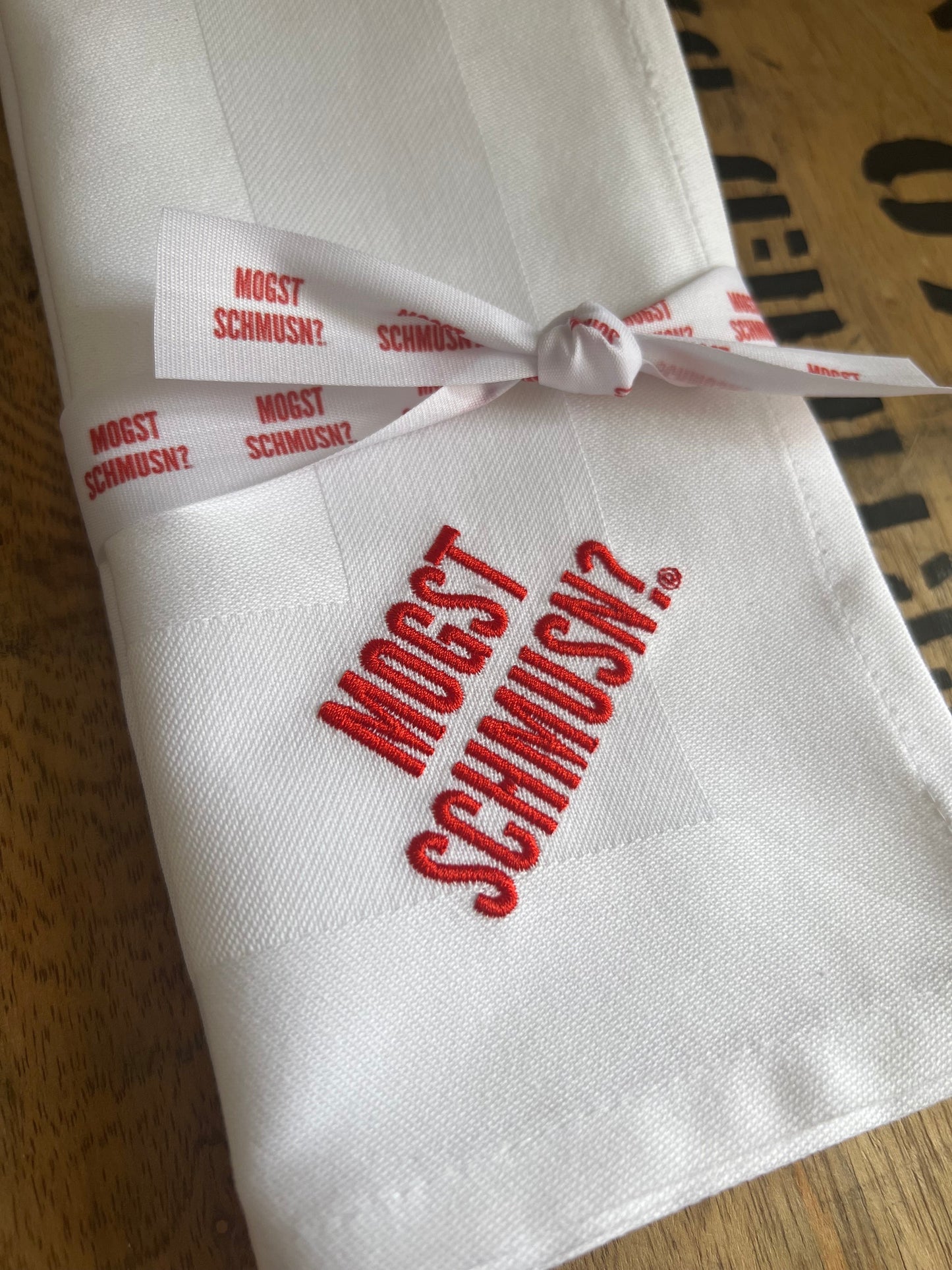 #04 - WOULD YOU LIKE TO SMELL?® - CLOTH NAPKIN, Gspusi!
