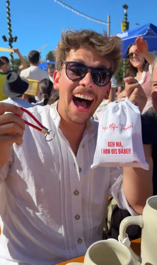 DEI WIESN NOTFOI TASCHERL